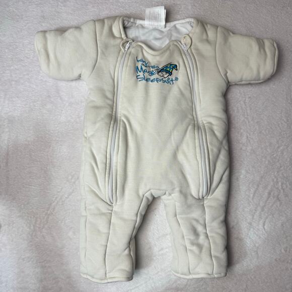 Merlin's Magic Sleep Suit Size Small 3-6 Months; 12-18 lbs white Double Zip - Picture 2 of 4